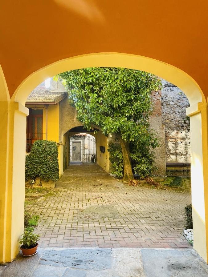 Apartment Portico I Castelveccana エクステリア 写真