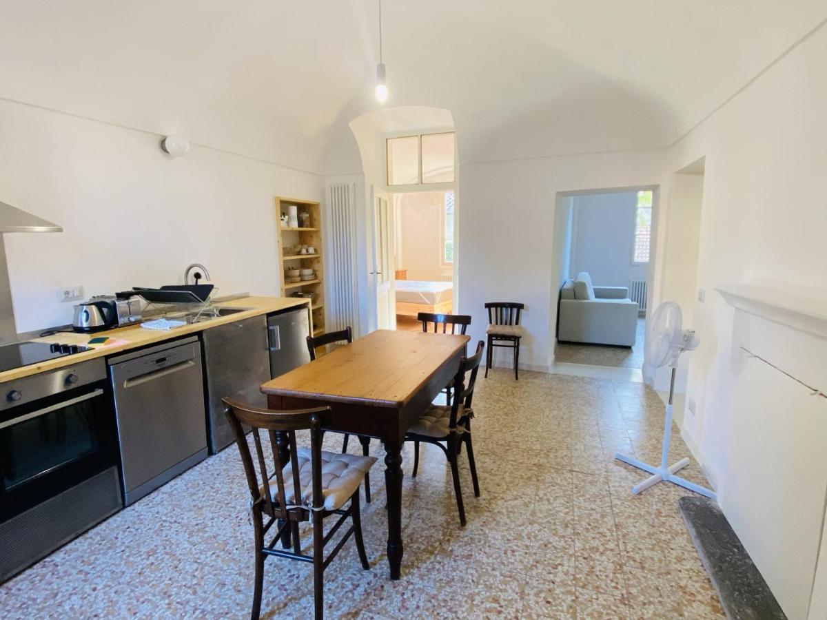 Apartment Portico I Castelveccana エクステリア 写真